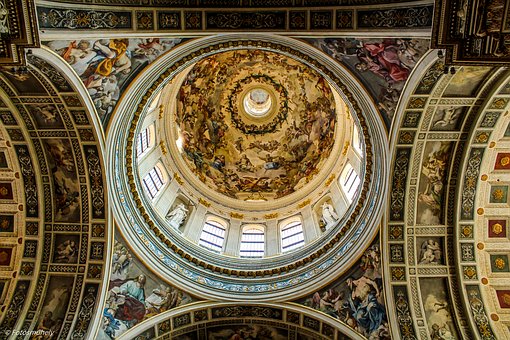 Italy – Country of Oxymoron