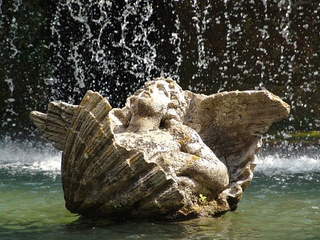 Cheap Holiday Apartments in Florence by:Elena Angelillo