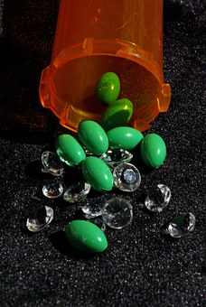 Treating Yeast Infections in Men Naturally and Fast With Vinegar