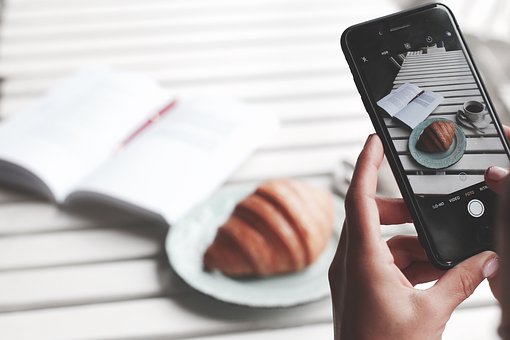Mobile Phone Insurance – Are You That Clumsy, You Couldn't Catch A Cold?
