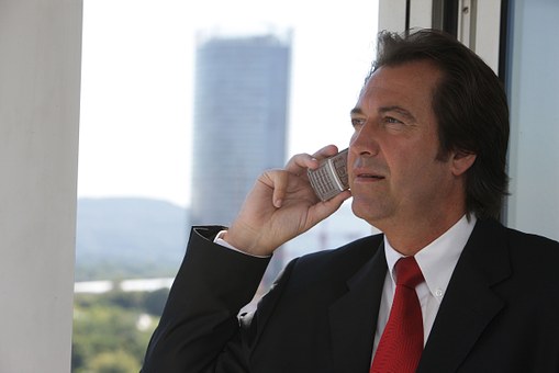 The advantages of purchasing mobile phone insurance