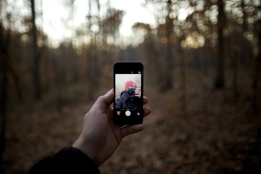 When should you purchase mobile phone insurance?