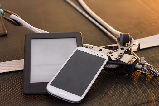 Cheap Iphone Deals Are The Best Option To Have The Smart Gadget With You.