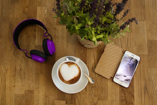 Marketing Using Facebook And Mobile