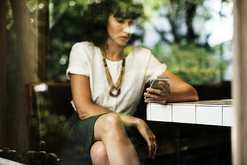 In Our Modern Society, Why Is Iphone Insurance A Necessity Not Luxury?