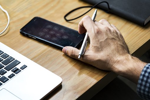 New Mobile Phone Deals : Have Pleasure Of Seamless And Inexpensive Connectivity