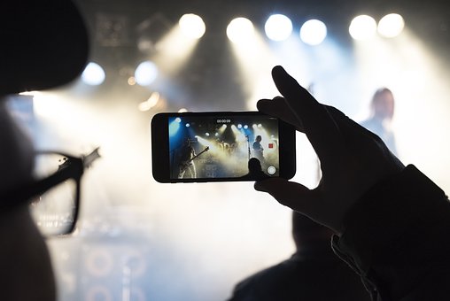 3 Ways Mobile Advertising And Marketing Is Converting Small Organizations