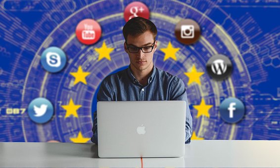 Mobile Phones And Website Builder