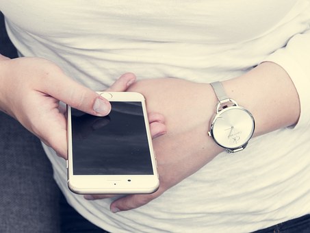 Buy Second Hand Mobile Phones In Delhi, Mumbai And Chennai