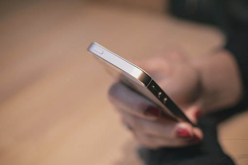 Mobile Phone Deals - Cost Effective Deals With Latest Gadgets