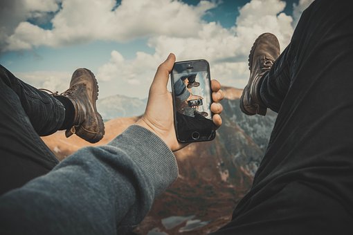 Mobile Phone Protective Film Is Becoming More And More Important