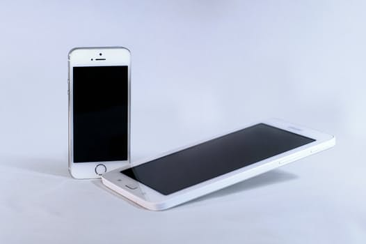 Now You Can Get Apple Iphone Insurance Online