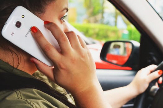 Buy Second Hand Or Used Mobile Phones In Bangalore Hyderabad And Kolkata