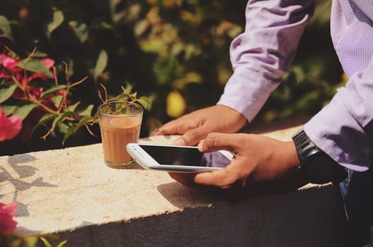 Mobile Phone Insurance – It's In The Bag!