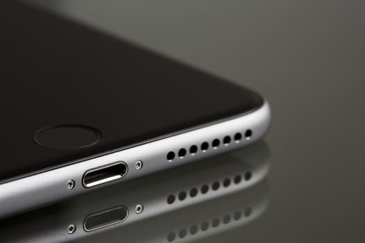 Grow with GoTronics iPhone Insurance company