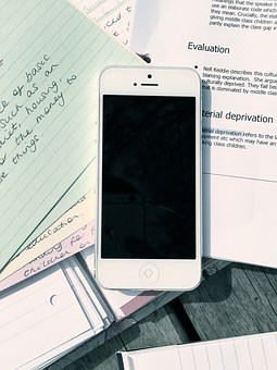 Checking Out Different iPhone Insurance Plans