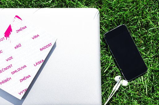 Kind Of Gps Tracking Solutions And Collaboration Features In Mobile App