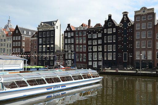 Cut-rate Trip Promos To Exhilirate You: Hostels, Plane Tickets, Eating Places, Boutiques, Leisure Ac