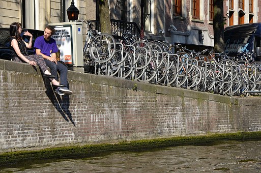 Airways Tips Dealing With Bonus Deals & Pleasant Trips While Boarding Flights To Amsterdam
