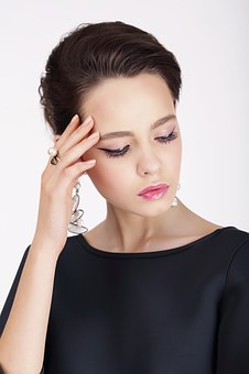 Enhance Your Personality With Angel Perfume