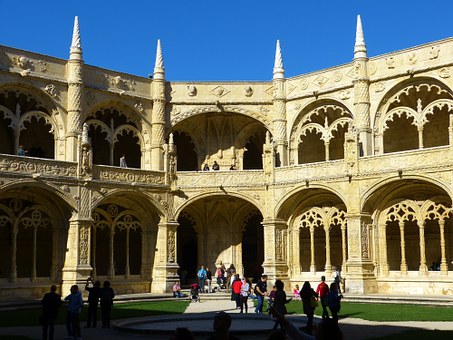 Delight Your Husband To Western Europe And Make Wonderful And Impressive Hideaways Through Celebrity