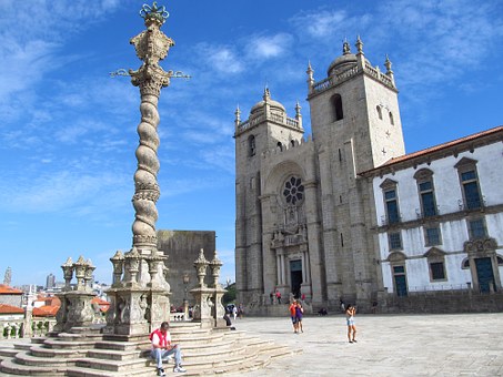 Plenty Of Holiday Choices Around Castilla & Leon