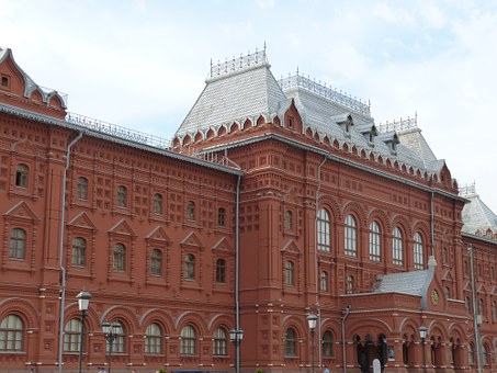Fun Plus Adventure Can Be Made on Russia Tour