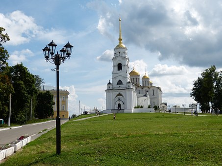 Simferopol - The Capital City Of Crimea With Exciting Tourist Spots