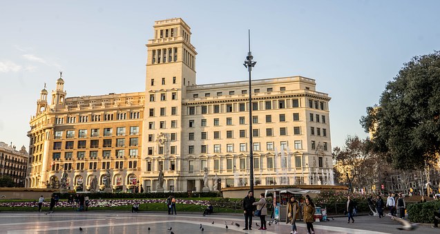 Spain – The Paradise of Good Moods