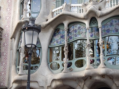 Mediterranean Paradises in Spain