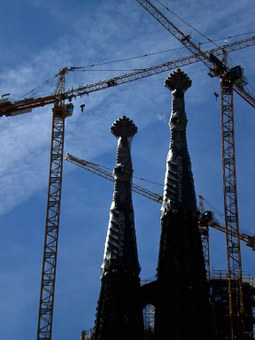 Learn About Barcelona Be Interested With Its Various Happenings Primeval Marvels Plus Soothing Beach