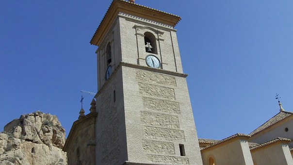 Wire Transfer Money In Spain: An Useful Means Of Getting And Sending Money During Travel