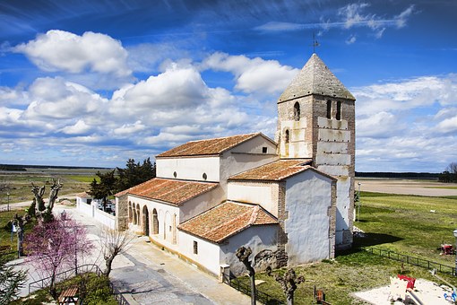 Defining The Solace In Geotourism With Exemplary Spots For The Program