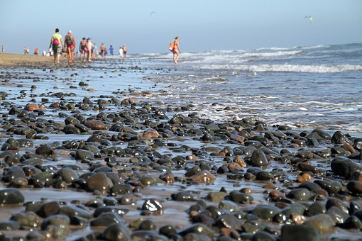 Running On The Beach The Right Workout During Holidays