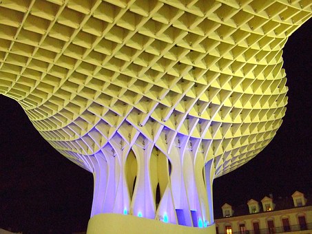 Get The Best Out Of Natural Attractions Natural Wonders To Relax In Bustling City Center True Farmer