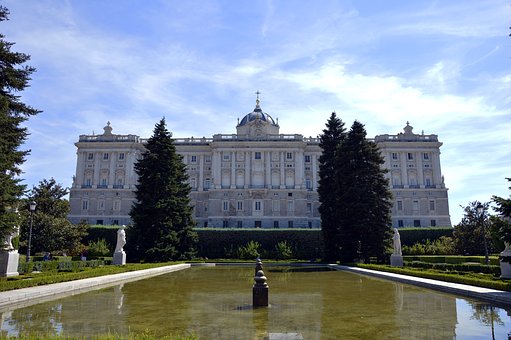 Celebrity Status of Balearic Property