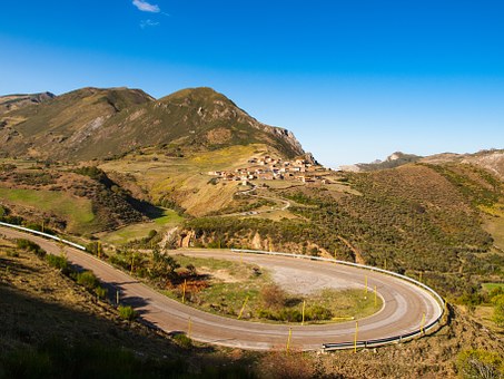 Expose On South America Travel - The Luxury Landscape Unfolds