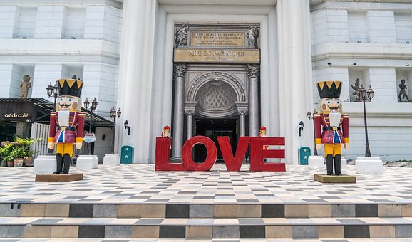Affordable International Honeymoon Travel Packages With Hot Ideas
