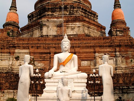 Traveling Guidelines Concerning Grand Mileage And Peaceful Journeys While Booking Flights For Amster