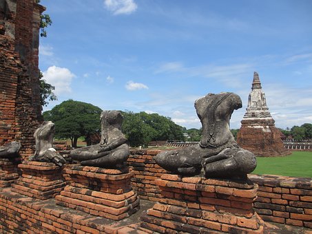 Thai Massage Relaxes And Energizes