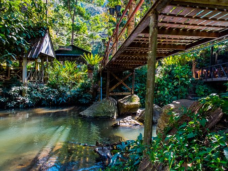 Travel To Laos For The Holiday Of Your Dreams!