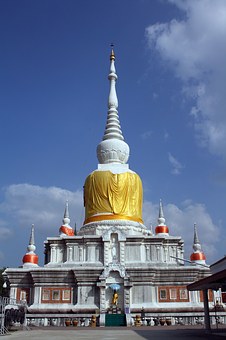 Iconic Attractions and Destinations on Thailand Tours