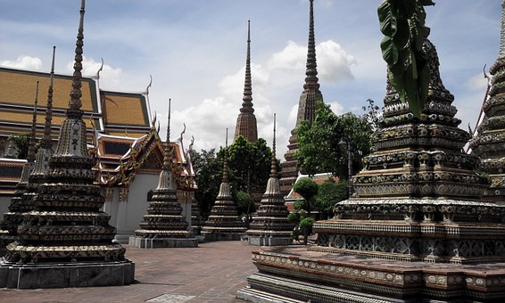 Get Fantastic Deals On Staying Options Trip Tools Gastronomic Treats And Air Fares Via Easy-on-the-p