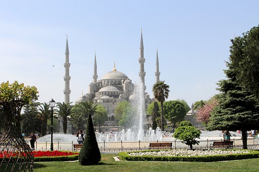 See Some Glamorous And Distinguished Leisure Trips Harbours And Significant Sights Within Our Globe