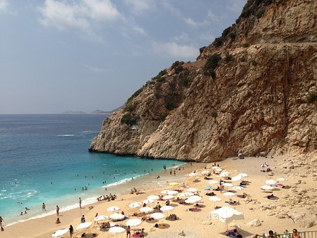 The Greek Islands: Your Ultimate Holiday Destination