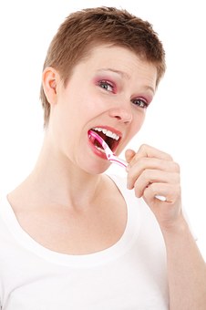 Odds of Getting Pregnant At 42 or 43 without IVF and With IVF - How to Increase You Chances of Getting Pregnant at 40 or Above