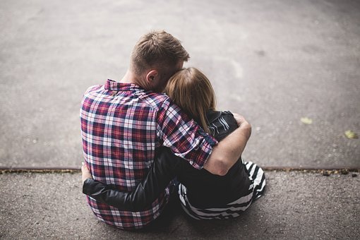 Help Me Get My Wife Back - Tips to Re-Attract Your Wife and Make Her Want to Stay With You