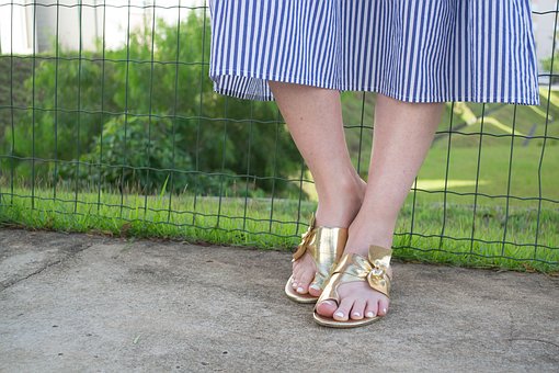 How To Plan A Wedding On A Budget