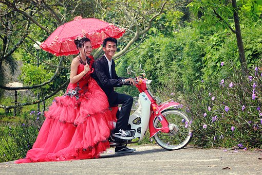 Tips On Selecting Affortable Wedding Dresses Styles