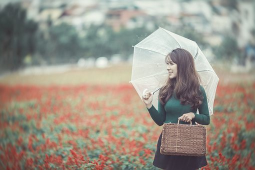 Plus Size Coats For Women Give You A Thinner Look